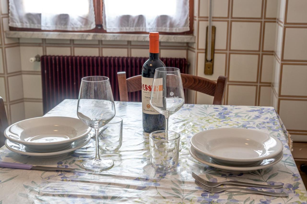 Iss Travel Apartments Casa Maria In Marina Di Massa Massa  Ngoại thất bức ảnh